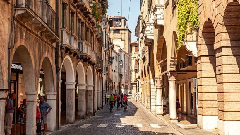 Centro Storico di Treviso. Seminari e corsi Reiki vicino Treviso a Dolo Venezia.