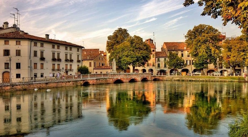 Dario Canil presenta corsi e seminari Reiki vicino a Treviso, in Veneto, a Dolo (Venezia).