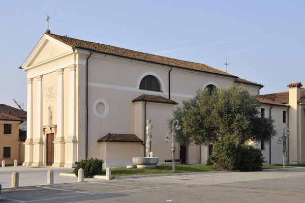 Dario Canil presenta corsi e seminari Reiki vicino a Castelfranco Veneto, in Veneto, a Dolo (Venezia).