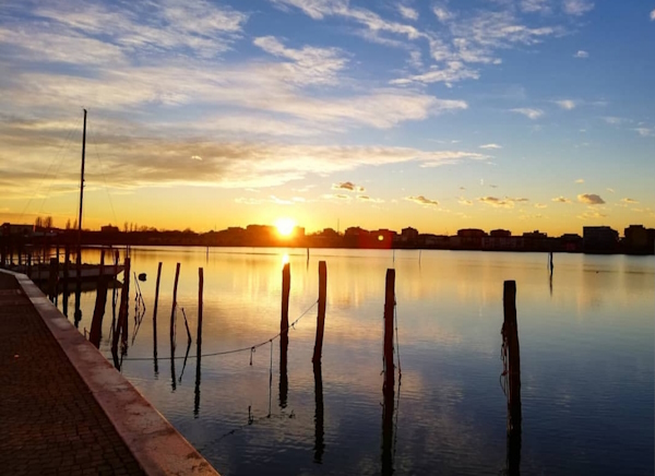 Chioggia, Laguna del Lusenzo. A 45 minuti da Chioggia corsi e seminari Reiki nel Centro Olistico Tolteca a Dolo (Venezia)