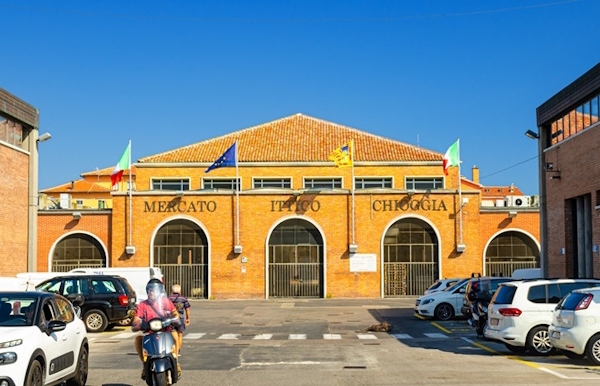 Dario Canil presenta corsi e seminari Reiki vicino a Chioggia, in Veneto, a Dolo (Venezia).