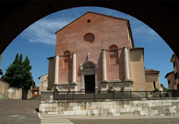 Duomo di San Marco. Dario Canil presenta corsi e seminari Reiki vicino a Pordenone, in Veneto, a Dolo (Venezia).