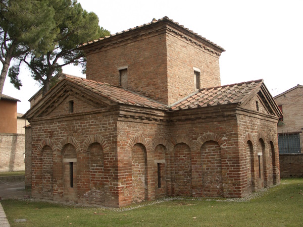 Dario Canil presenta corsi e seminari Reiki vicino a Ravenna, in Veneto, a Dolo (Venezia).