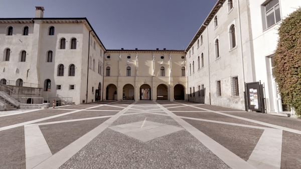 Palazzo Ragazzoni a Sacile. Dario Canil presenta i corsi e i seminari Reiki vicino a Sacile, in Veneto.