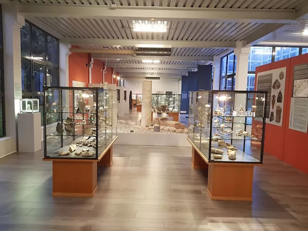 il Museo della Bonifica di San Donà di Piave. Dario Canil e il Centro Olistico Tolteca presentano corsi e seminari Reiki a Dolo (Venezia), vicino a San Donà di Piave, in Veneto.