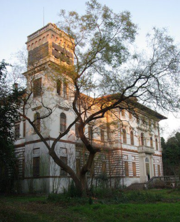 la Villa Ancillotto di San Donà di Piave. Dario Canil e il Centro Olistico Tolteca presentano corsi e seminari Reiki a Dolo (Venezia), vicino a San Donà di Piave, in Veneto.