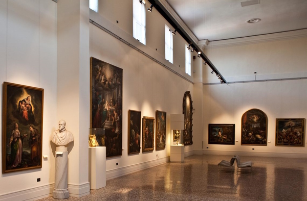 Bassano del Grappa, il Museo Civico. A un'ora da Bassano del Grappa corsi e seminari Reiki nel Centro Olistico Tolteca a Dolo (Venezia)