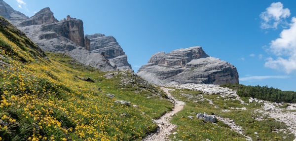 Belluno, Alta Via Numero 1 delle Dolomiti. Dario Canil presenta i corsi e i seminari Reiki vicino a Belluno, in Veneto.