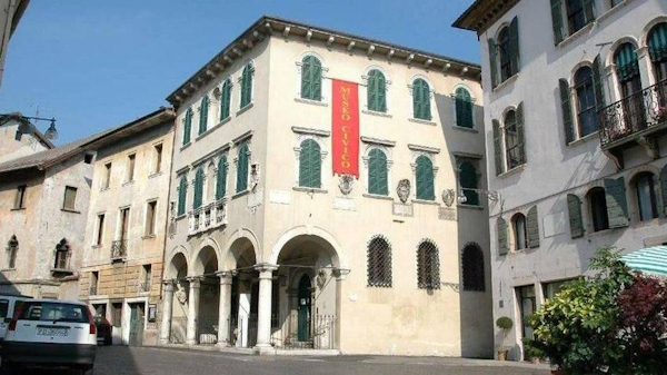 il Museo Archeologico di Belluno. Dario Canil e il Centro Olistico Tolteca presentano corsi e seminari Reiki a Dolo (Venezia), vicino a Belluno, in Veneto.