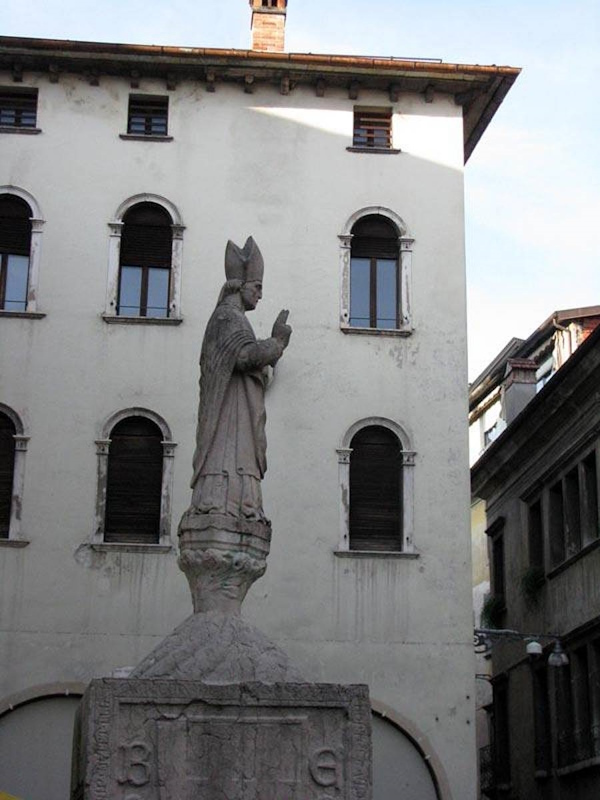 Dario Canil presenta i corsi e i seminari Reiki vicino a Belluno, in Veneto.