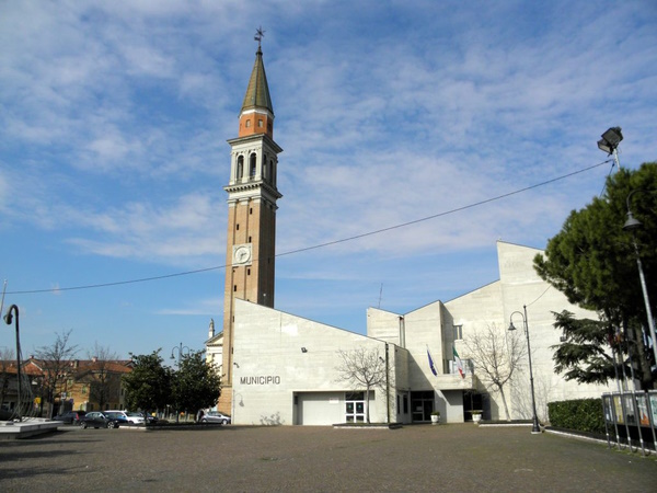 Dario Canil e il Centro Olistico Tolteca presentano corsi e seminari Reiki a Dolo (Venezia), vicino a Camponogara, in Veneto.
