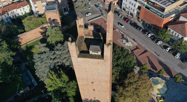 La Torre Donà. Dario Canil presenta i corsi e i seminari Reiki vicino a Rovigo, in Veneto.